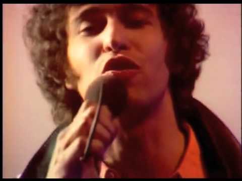 Daniel Vangarde — Daniel Vangarde - Un bombardier avec ses bombes - 1975