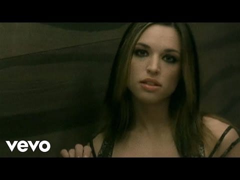 Natasha St-Pier — Natasha St-Pier - Quand on cherche l'amour (Clip officiel)