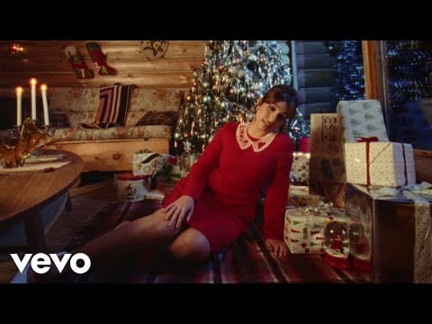 Alessia Cara — Make It To Christmas