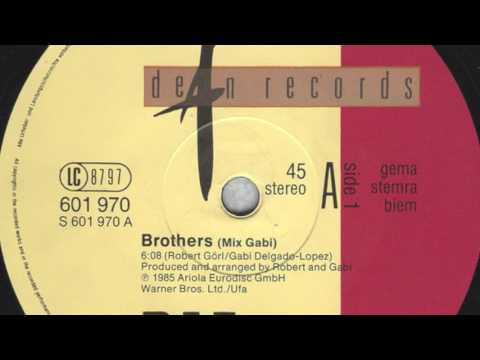Deutsch Amerikanische Freundschaft — DAF - Brothers (Mix Gabi)