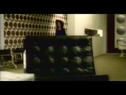 Pepe Deluxé — Pepe Deluxe - Woman in blue