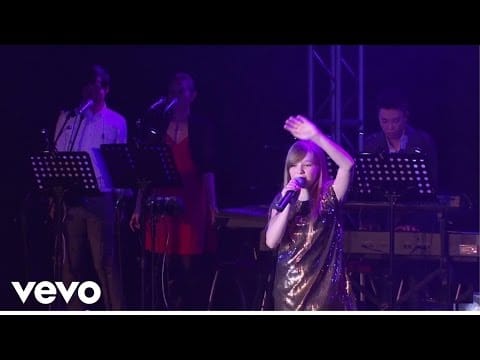 Connie Talbot — Connie Talbot - Heal The World (live)