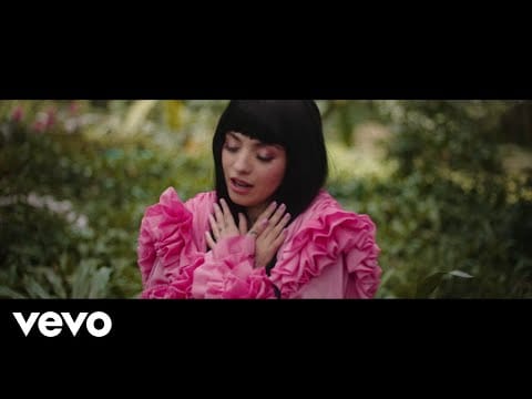 Mon Laferte — Mon Laferte - Amigos Simplemente