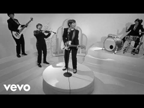 Alessia Cara — Jingle Bell Rock