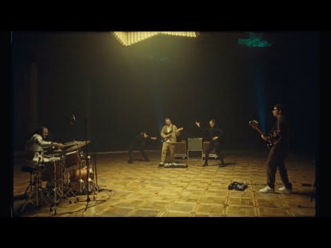 Yussef Dayes — Tom Misch & Yussef Dayes - Lift Off (feat. Rocco Palladino) - [Live]