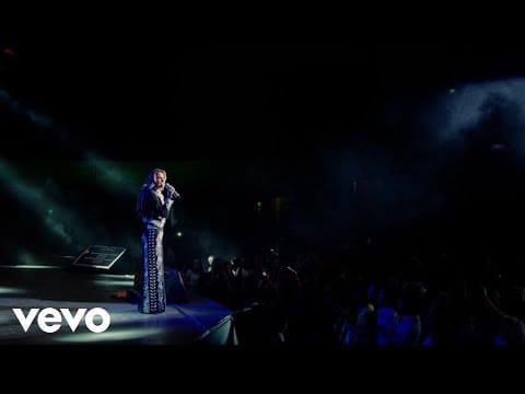 Lucero (2) — Lucero - Volver, Volver (En Vivo)