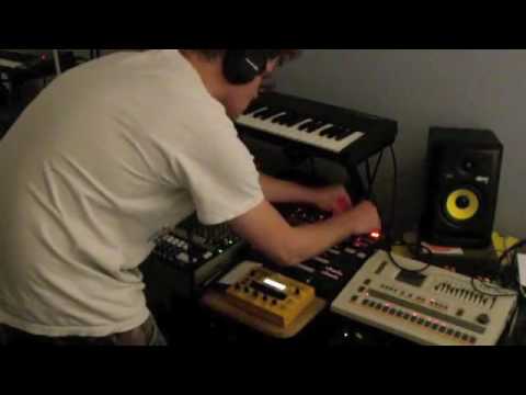 Perseus Traxx — Perseus Traxx  :: Across The North Sea :: F-Flash 004 :: LIVE