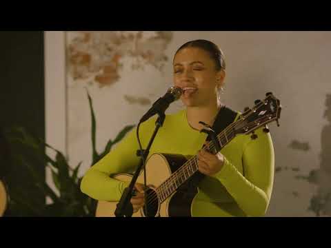 Mahalia — In The Club (Acoustic nYc Unplugged)
