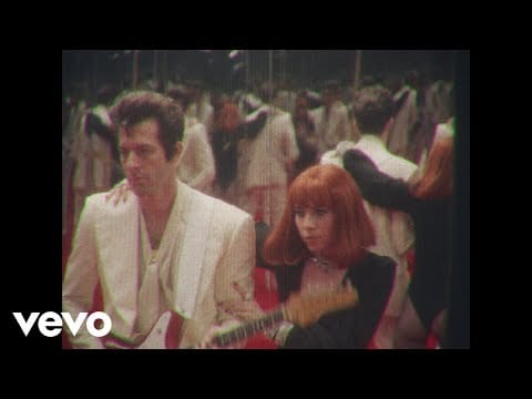 Mark Ronson — Mark Ronson - Late Night Feelings (Official Video) ft. Lykke Li
