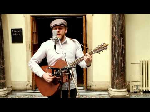 Alex Clare (2) — Alex Clare - Too Close (Live Unplugged)