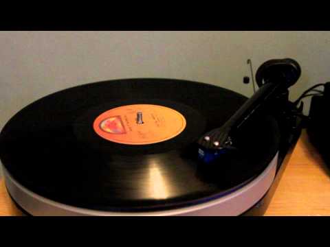 Two Man Sound — Two Man Sound - QUE TAL AMERICAN (Special 12" Rare 11 mins version 1979) HQ