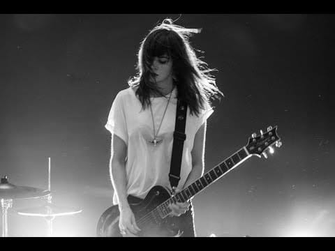 Fait — fait - Surrender To