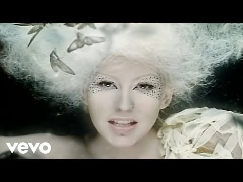 Christina Aguilera — Christina Aguilera - Fighter (Official HD Video)