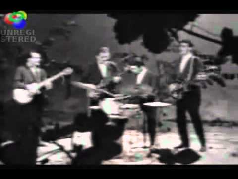 The Cousins — Kana Kapila - The Continental Cousins.flv