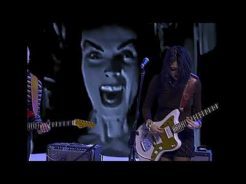 Beabadoobee — Are You Sure (Space Cadet Sessions)
