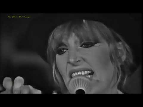 Gabriella Ferri — Gabriella Ferri - Tammuriata Nera   (1974)