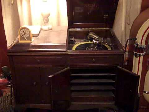 International Novelty Orchestra — GARBER DAVIS ORCHESTRA - WAITIN' AROUND - ROARING 20'S VICTROLA 215