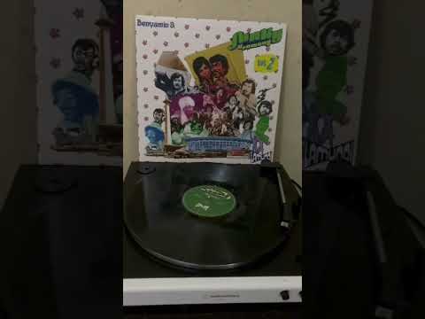 Benyamin Sueb — BENYAMIN S - KOMPOR MELEDUK - FUNKY KROMONG VOL. 2 - PIRINGAN HITAM #vinylrecords #vinyl