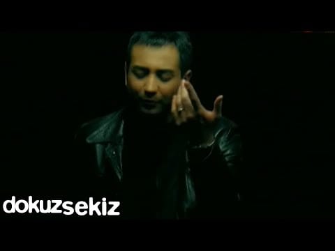 Tan Taşçı — Tan Taşçı - Ben Her Bahar Mutsuzum (Official Video)