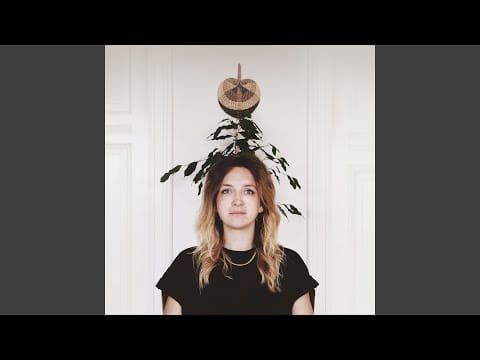 Savages — Abstract Reality