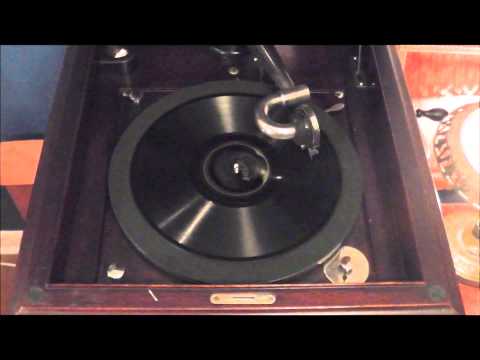 Paul Whiteman And His Orchestra — Paul Whiteman - "I Cant Get the One I Want" (Fox Trot)