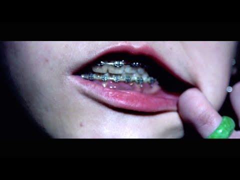 YoungQueenz — YoungQueenz / OTAKU MOBB - “ 水原希子 Kiko Mizuhara ” (Official Video)