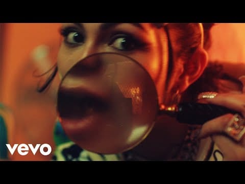 Willow Kayne — Two Seater