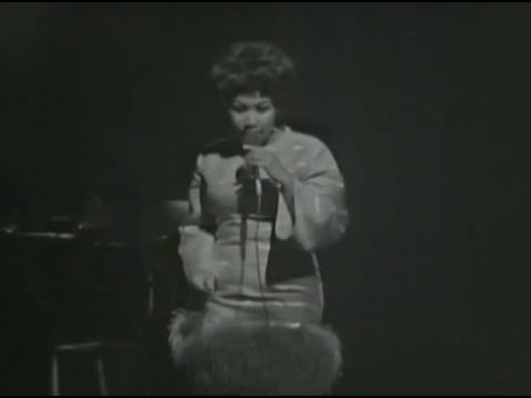Aretha Franklin — Aretha Franklin - Spirit In The Dark - 3/6/1971 - Fillmore West (Official)