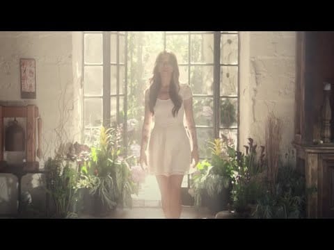 Christina Perri — Christina Perri ft. Jason Mraz - Distance [Official Music Video]