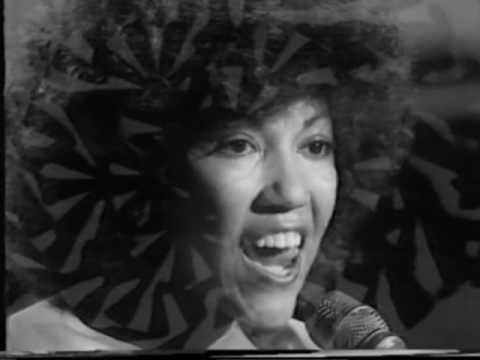 Linda Lewis — Linda Lewis - Rock A Doodle Doo  6.7.1973 TOTP