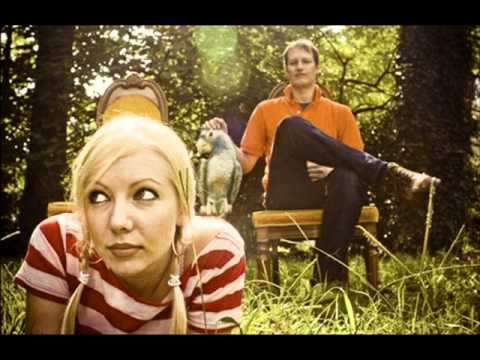 The Rosebuds — The Rosebuds - When the lights went Dim.wmv