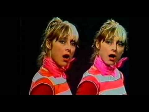 Mo-Dettes — Mo-Dettes - WHITE MICE - RARE VIDEO