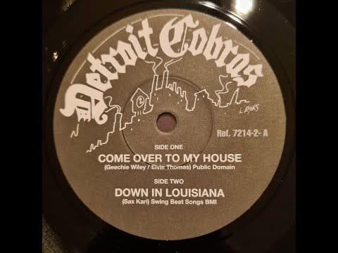The Detroit Cobras — The Detroit  Cobras - Over To My House - 7 inch vinyl single
