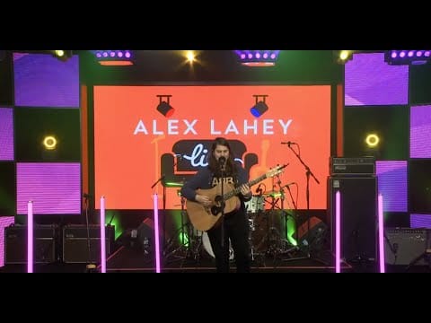 Alex Lahey — Alex Lahey's Live Performance On Delivered Live