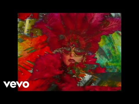 Siouxsie & The Banshees — Siouxsie And The Banshees - Song From The Edge Of The World (Official Music Video)