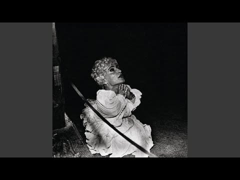 Deerhunter — Fountain Stairs