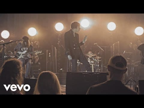 Cage The Elephant — Cage The Elephant - Sweetie Little Jean (Unpeeled) (Live Video)