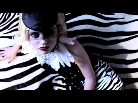 Reptile Youth — Reptile Youth: Black Swan Born White (S.C.U.M Remix)