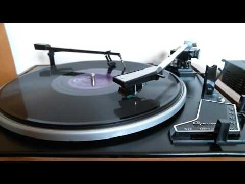 Joe "Fingers" Carr — Joe 'Fingers' Carr - Rattlesnake Rag  (78rpm - 1952)