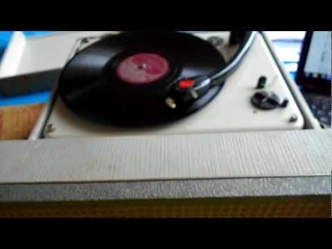 Grady Martin And The Slew Foot Five — Grady Martin & His Sluefoot Five,"A Fool Such As I" 78 rpm.