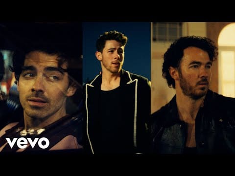 Jonas Brothers — Waffle House
