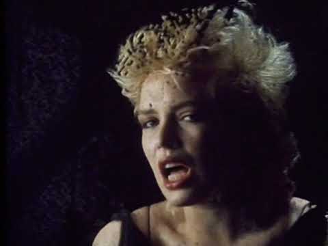 Kim Wilde — Kim Wilde - Dancing in the Dark (Official Music Video)