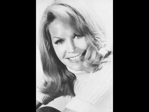 Sue Thompson — Sue Thompson - **TRIBUTE** - What Should I Do (c.1966).