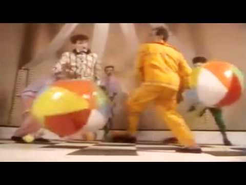 Split Enz — Split Enz - History Never Repeats (Video)