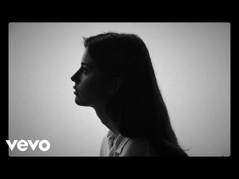 Gracie Abrams — Where do we go now?