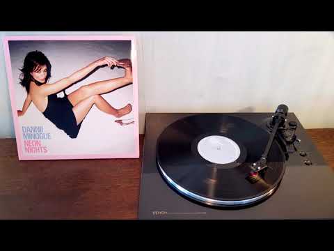 Dannii Minogue — Dannii Minogue - Don't Wanna Lose This Feeling (Al Stone's Radio Edit) (2003) [Vinyl Video]