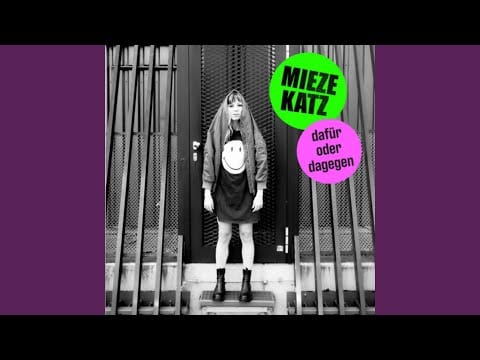 Mieze — Fenster gegenüber