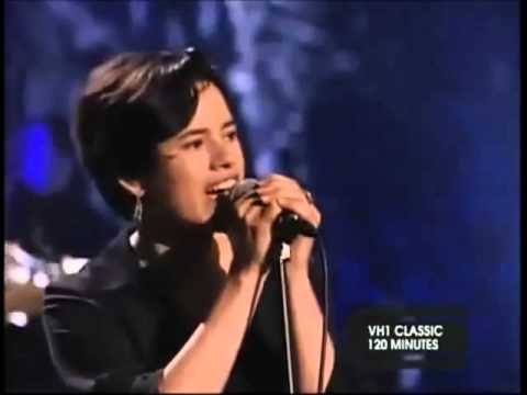 10,000 Maniacs — 10,000 MANIACS ☃  Because the Night【music video】