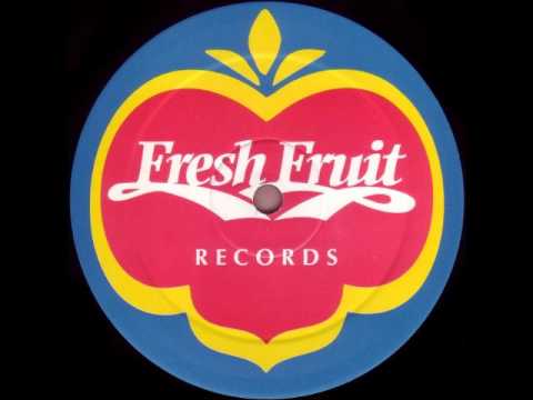 Francesco Diaz — South Street Player - (Who?) Keeps Changing Your Mind (Fresh Fruit Dub)