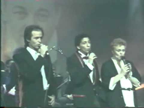 Les Enfoirés — Les Enfoirés - Chanson pour l'auvergat